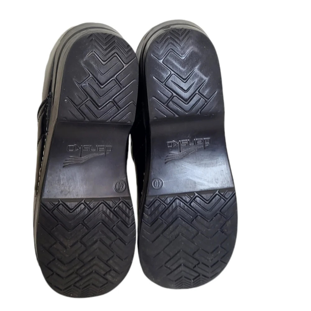 Dansko Professional Nurse's Shoes Black Patent 9.5-10 - Picture 6 of 10